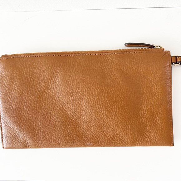 Michael Kors large wristlet - Picture 3 of 6